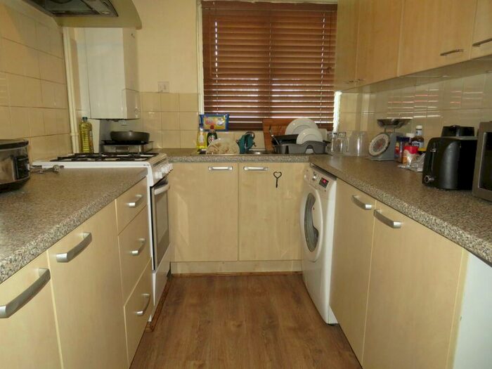 2 Bedroom Apartment To Rent In Masons Road, Stratford-Upon-Avon, CV37