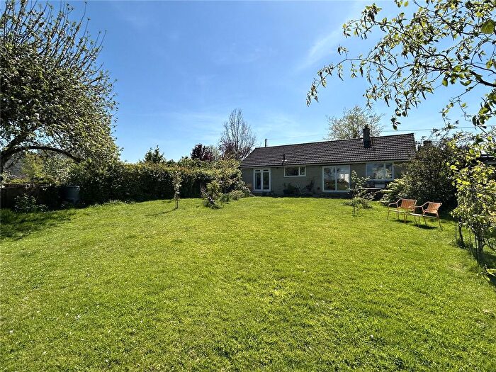 3 Bedroom Bungalow For Sale In Rimpton, Yeovil, Somerset, BA22