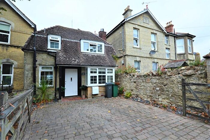 2 Bedroom Cottage To Rent In Prospect Road, Shanklin, PO37