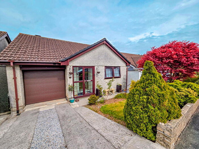 3 Bedroom Detached House For Sale In Wensum Close, Plympton, PL7