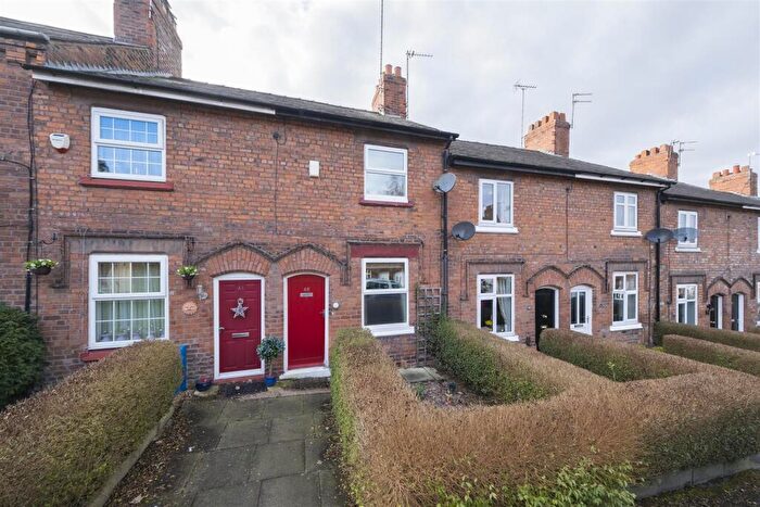 2 Bedroom Terraced House For Sale In Solvay Road, Winnington, CW8