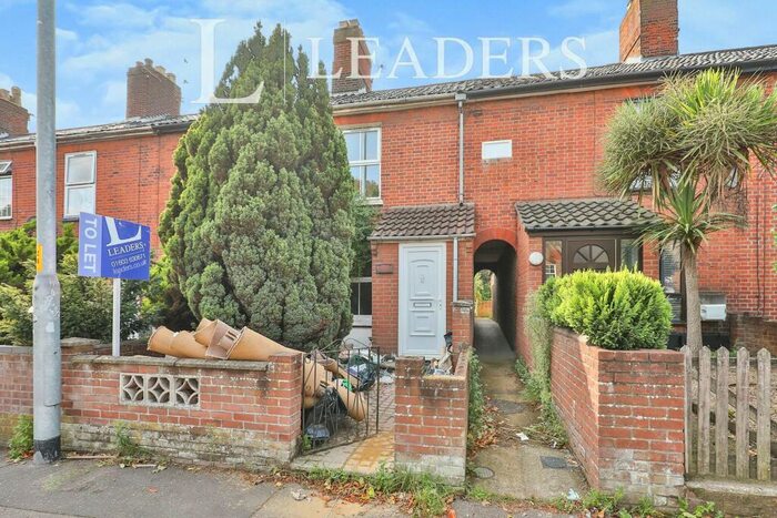 3 Bedroom Terraced House To Rent In Aylsham Road, Norwich, NR3