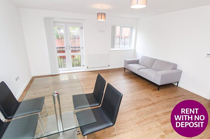 2 Bedroom Flat To Rent In Lower Broughton Road, Salford, Manchester, M7