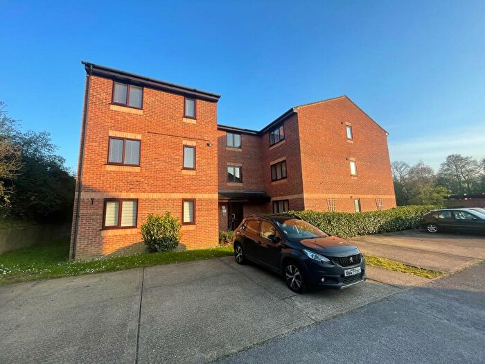2 Bedroom Apartment To Rent In Moorymead Close, Watton At Stone, Herts, SG14