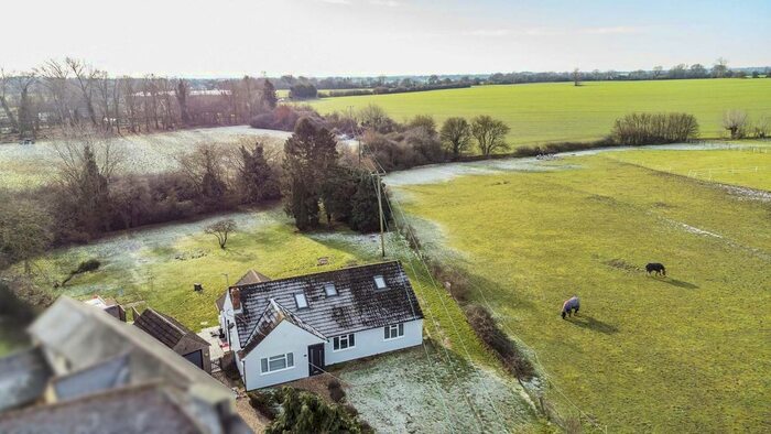 5 Bedroom Detached House For Sale In Blackmore End, Braintree, CM7