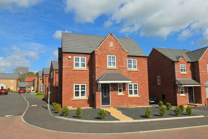 4 Bedroom Detached House To Rent In Carnation Road, Loughborough, LE11