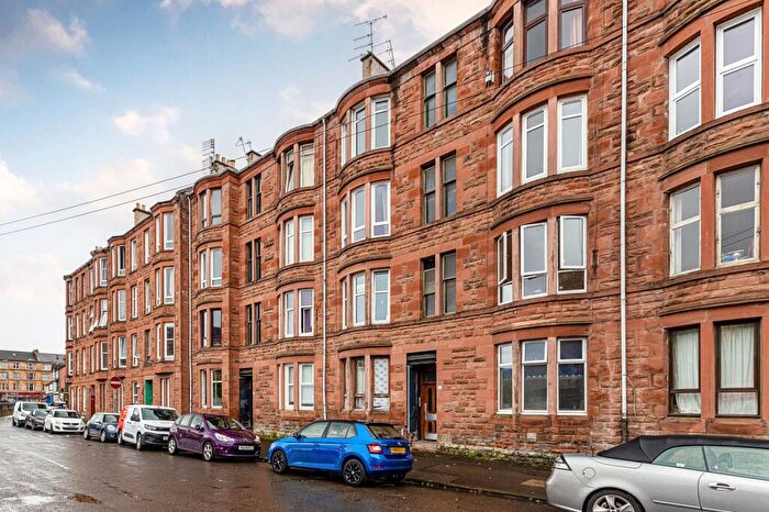 1 Bedroom Apartment For Sale In Torrisdale Street, Queens Park, G42