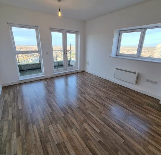 2 Bedroom Flat To Rent In Roughwood Drive, Kirkby, Liverpool L33