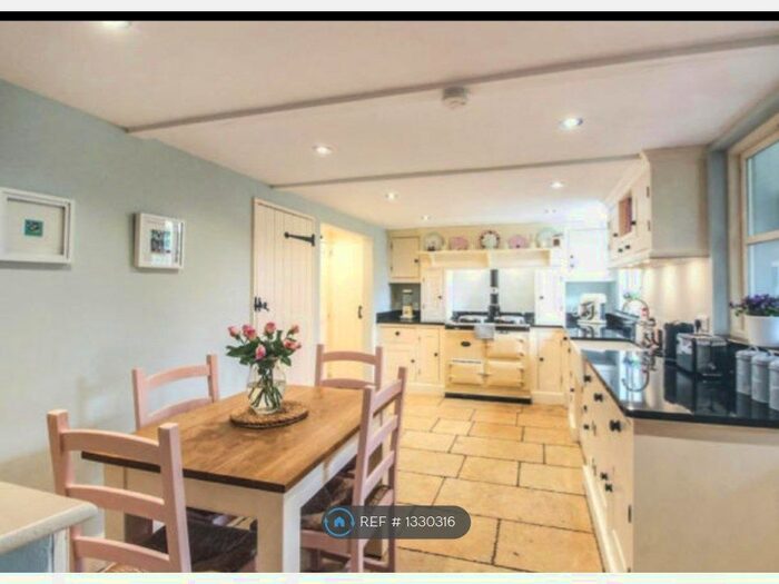 4 Bedroom Detached House To Rent In High Street, Peterborough, PE5