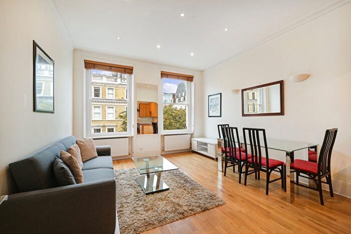 2 Bedroom Flat To Rent In Southwell Gardens, London, SW7