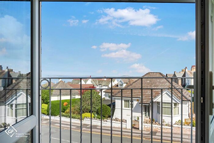 2 Bedroom Apartment For Sale In The Crescent, Hest Bank, Lancaster, LA2