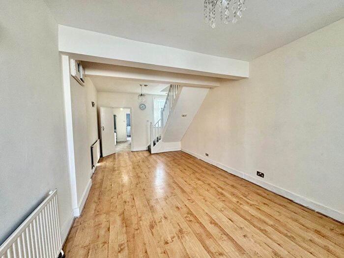 2 Bedroom Terraced House To Rent In Gordon Road, Barking, IG11