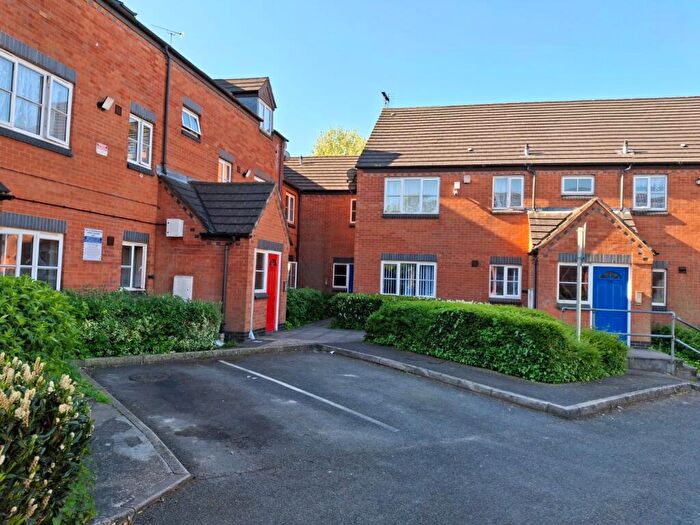2 Bedroom Flat To Rent In Danvers Road, Leicester, LE3