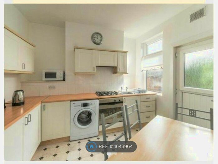 3 Bedroom Terraced House To Rent In Victor Street, Hillsborough, S6