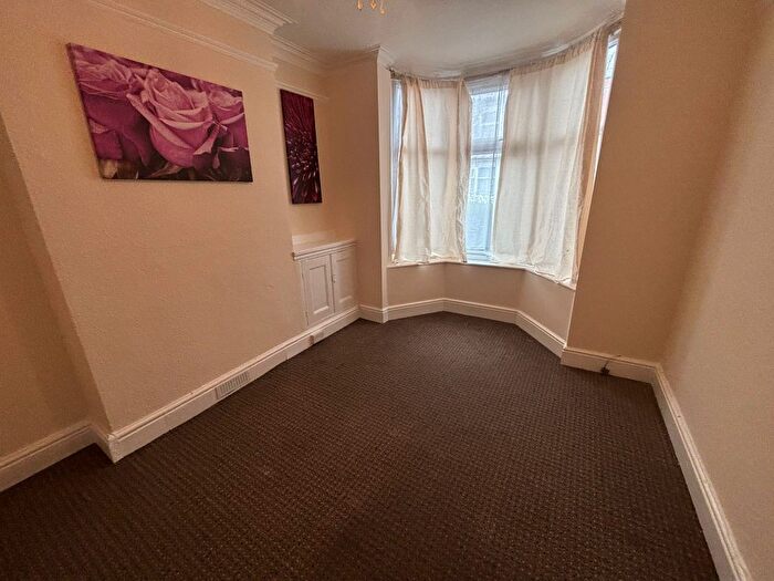 1 Bedroom Flat To Rent In Barclay Street, Leicester, LE3