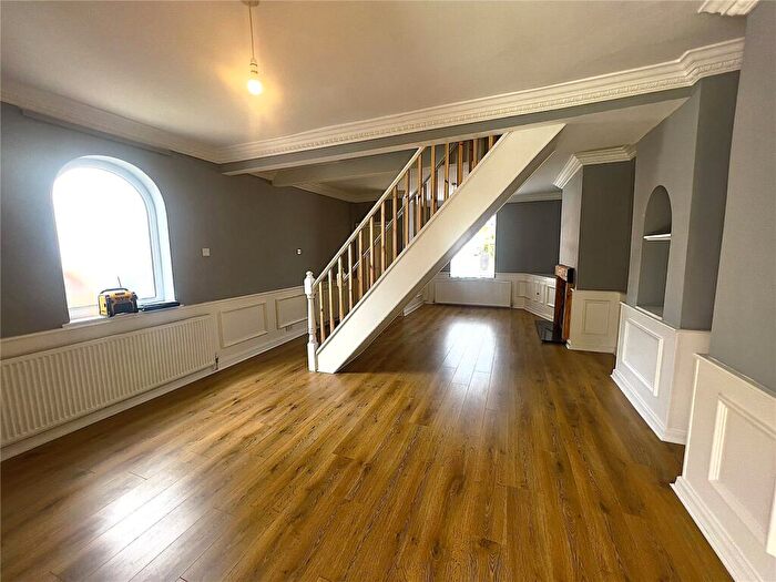 2 Bedroom End Of Terrace House To Rent In Manchester Road, Wardley, Swinton, Manchester, M27