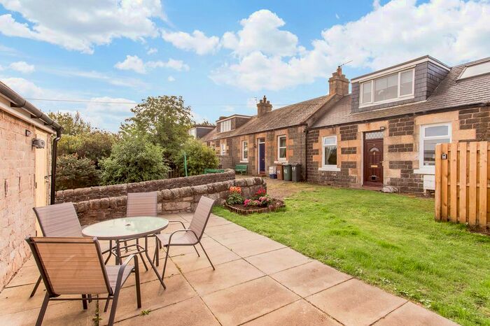 3 Bedroom Cottage For Sale In Bridge Street, Newbridge, EH28