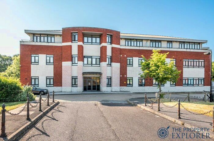 1 Bedroom Flat To Rent In Lime Tree Way, Chineham, Basingstoke, RG24