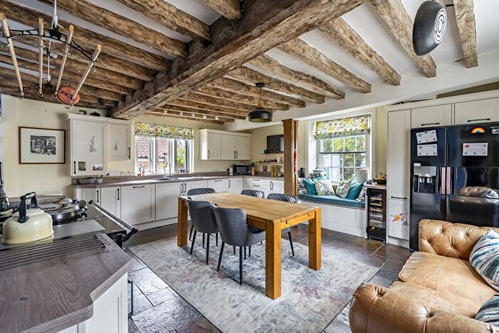 3 Bedroom Cottage For Sale In Front Street, Acomb, York, YO24