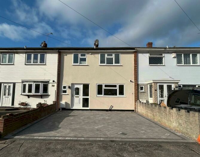 3 Bedroom Terraced House To Rent In Udall Gardens, Romford, RM5