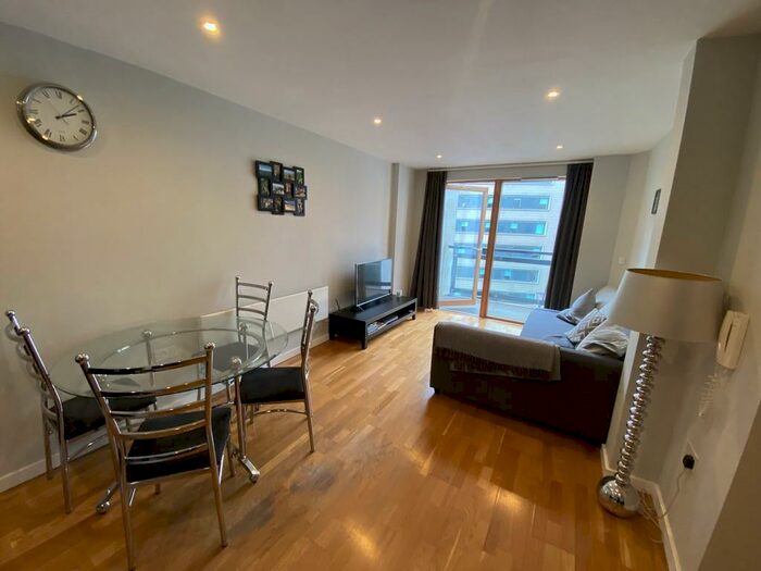 1 Bedroom Apartment To Rent In Gateway East, Leeds, LS9