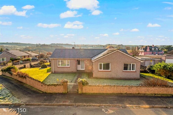 3 Bedroom Bungalow For Sale In Elm Tree Park, Yealmpton, Plymouth, PL8