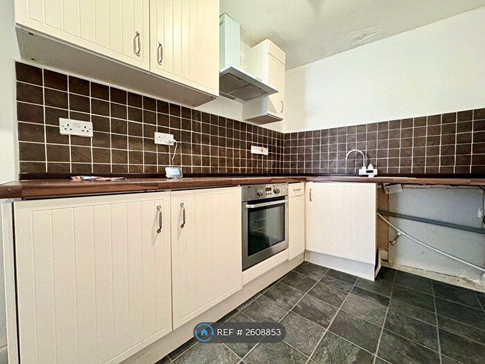 2 Bedroom Flat To Rent In Bowesfield Lane, Stockton-On-Tees, TS18