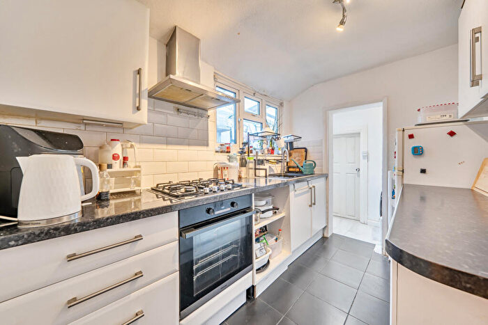 2 Bedroom Terraced House For Sale In Gillingham Road, Gillingham, ME7
