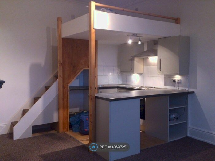 Studio To Rent In Elmore Road, Sheffield, S10