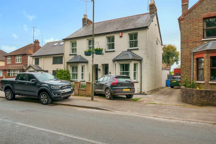 3 Bedroom Semi-Detached House To Rent In Horton Road, Datchet, SL3