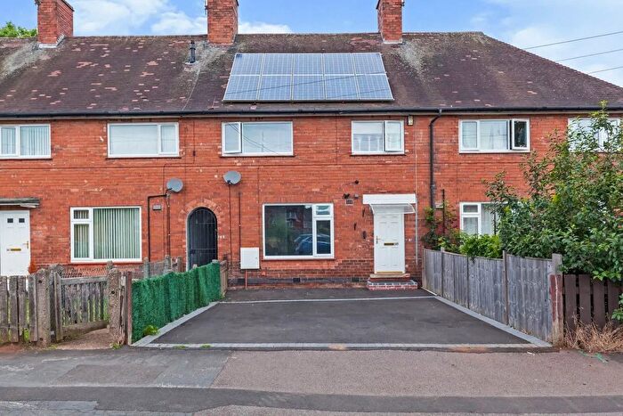 3 Bedroom Terraced House For Sale In Frinton Road, Nottingham, NG8