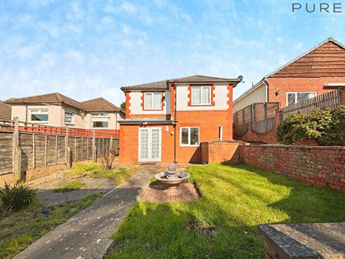 3 Bedroom Detached House For Sale In Southampton, SO19