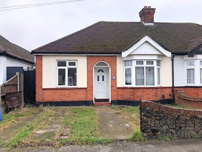 2 Bedroom Semi-Detached Bungalow For Sale In Parkside, Woodside, Grays, Essex, RM16