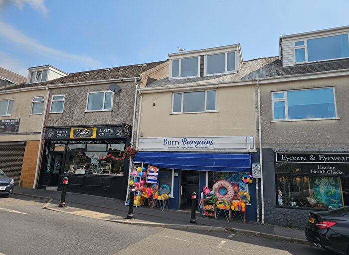 1 Bedroom Flat To Rent In A Station Road, Burryport, Burry Port, SA16