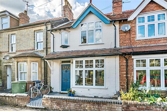 3 Bedroom Terraced House For Sale In Sunningwell Road, New Hinksey, Oxford, OX1