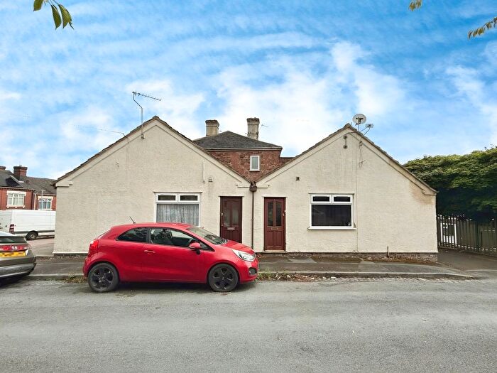 1 Bedroom Bungalow To Rent In Windmill Street, Stoke-On-Trent, Staffordshire, ST1