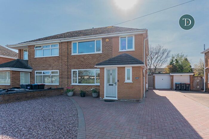 3 Bedroom Semi Detached House For Sale In Overpool Road, Whitby, Ellesmere Port, CH66