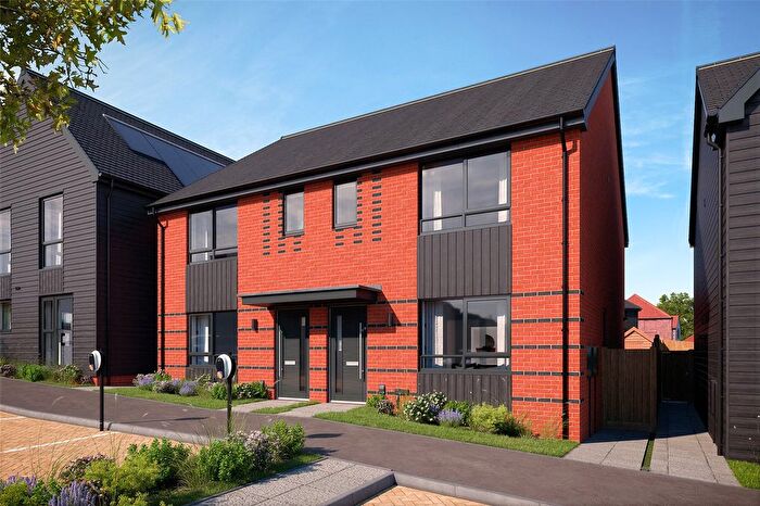 3 Bedroom Semi Detached House For Sale In Mayflower Street, Hazlemere, High Wycombe, HP15