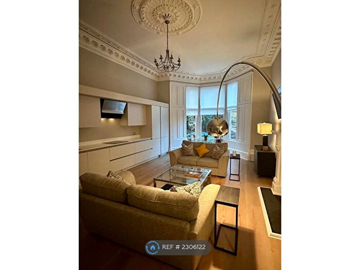 2 Bedroom Flat To Rent In Bowmont Terrace, Glasgow, G12