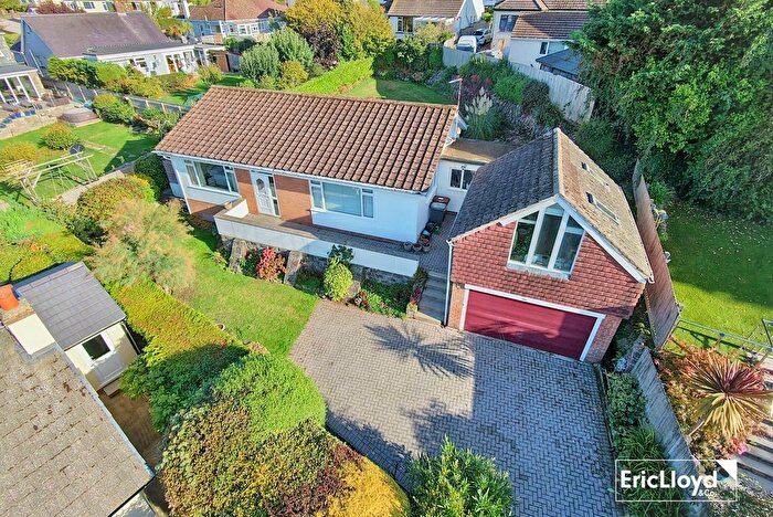 2 Bedroom Detached Bungalow For Sale In Greenbank Road, Brixham, TQ5