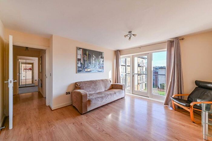 2 Bedroom Flat To Rent In King George Crescent, , Wembley, HA0