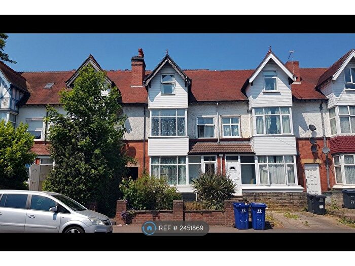 5 Bedroom Terraced House To Rent In Westley Road, Birmingham, B27