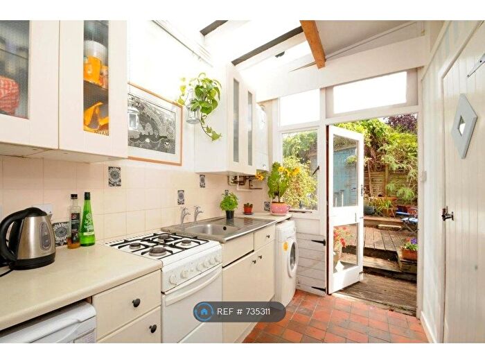 2 Bedroom Terraced House To Rent In Godstow Road, Wolvercote, Oxford, OX2