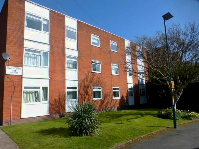 2 Bedroom Flat To Rent In Wentworth Road, Harborne, Birmingham, B17