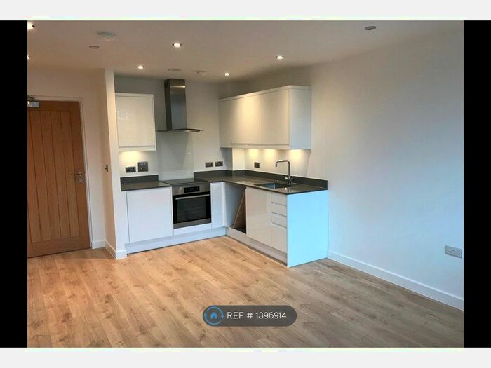 1 Bedroom Flat To Rent In Burnell House, Stanmore, HA7