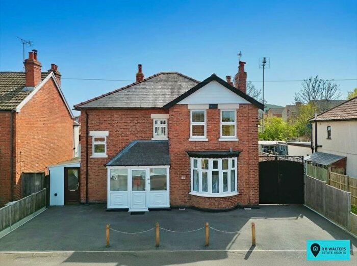 3 Bedroom Detached House For Sale In Gladstone Road, Linden, Gloucester, GL1