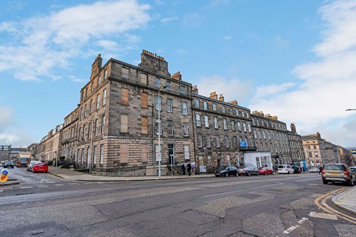 1 Bedroom Flat To Rent In Dundas Street, New Town, Edinburgh, EH3
