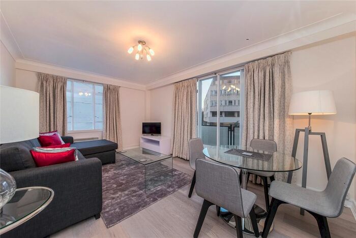 1 Bedroom Flat To Rent In Buckingham Gate, St. James Park, Westminster, London, SW1E