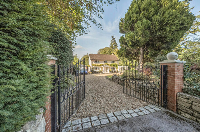 4 Bedroom Detached House For Sale In Hinksey Hill, Oxford, OX1