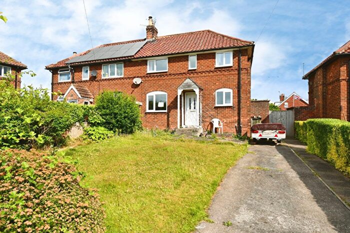 3 Bedroom Semi-Detached House For Sale In East View, Boroughbridge, YO51